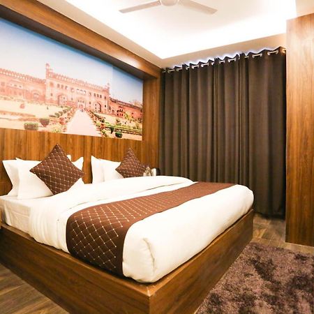 Airport Hotel Rosewood Nueva Delhi Exterior foto