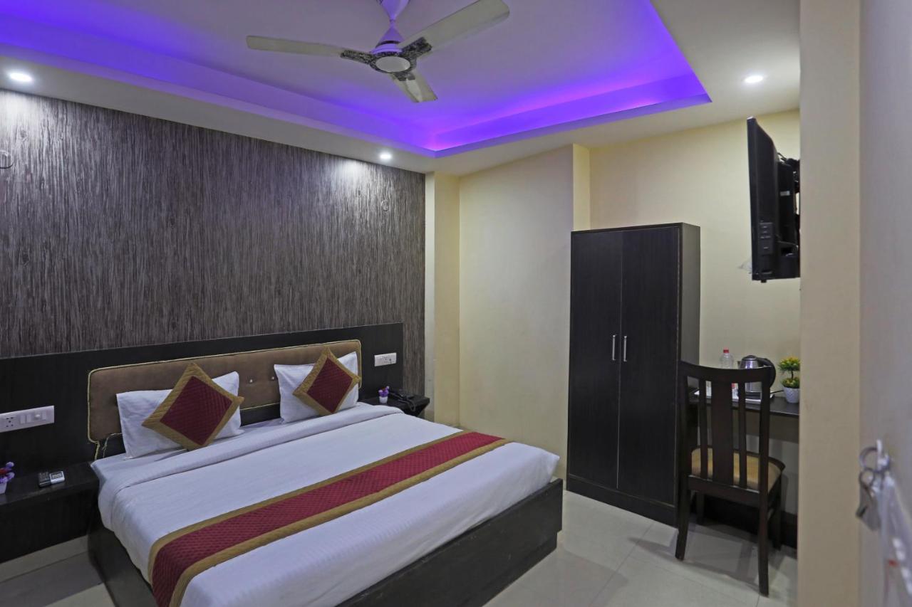 Airport Hotel Rosewood Nueva Delhi Exterior foto