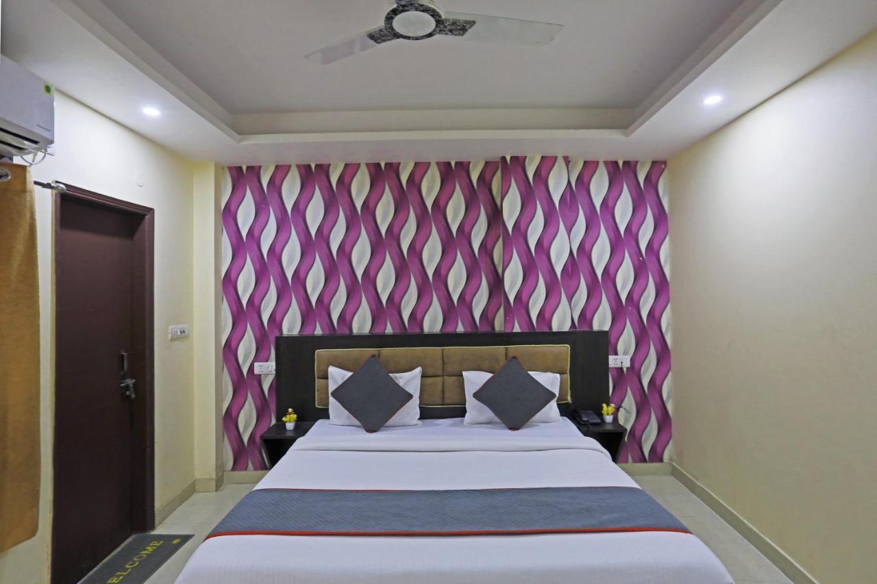 Airport Hotel Rosewood Nueva Delhi Exterior foto