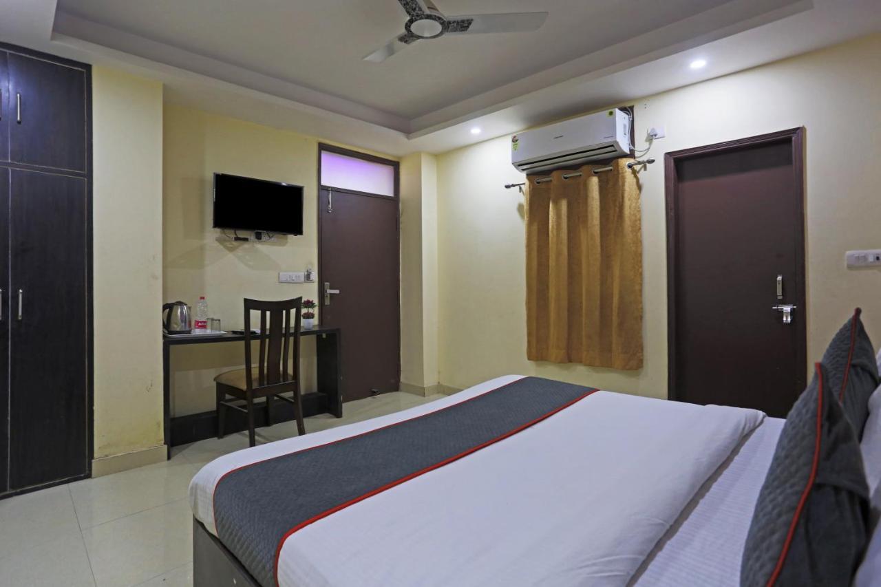 Airport Hotel Rosewood Nueva Delhi Exterior foto