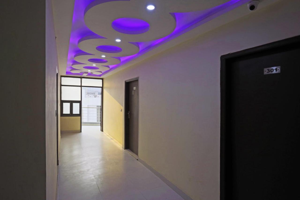 Airport Hotel Rosewood Nueva Delhi Exterior foto