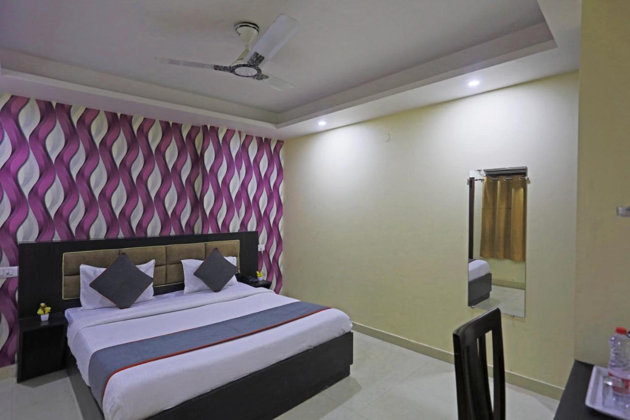 Airport Hotel Rosewood Nueva Delhi Exterior foto