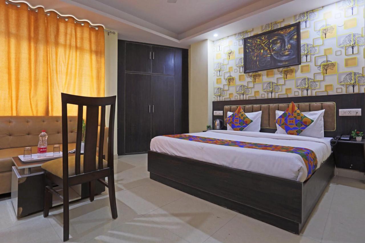 Airport Hotel Rosewood Nueva Delhi Exterior foto
