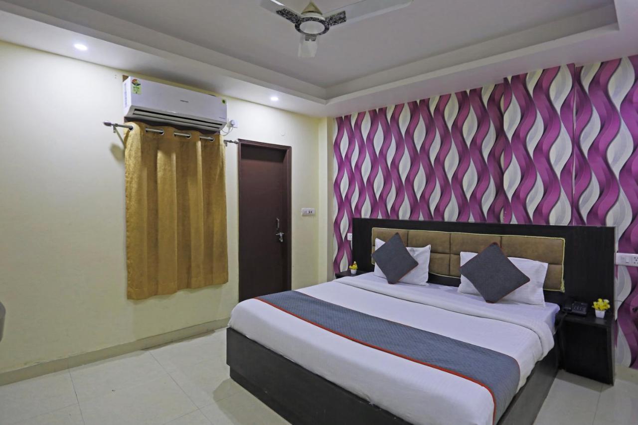 Airport Hotel Rosewood Nueva Delhi Exterior foto