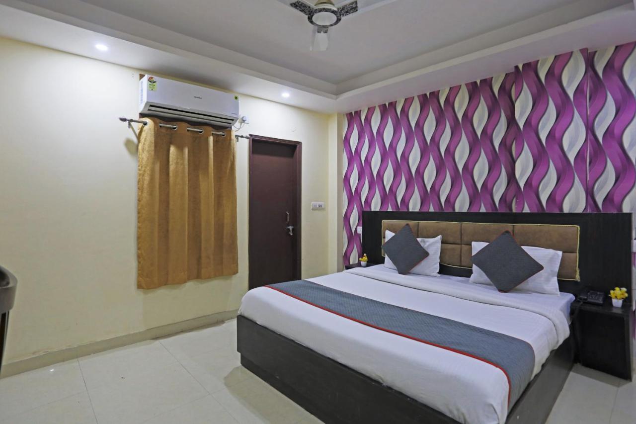 Airport Hotel Rosewood Nueva Delhi Exterior foto