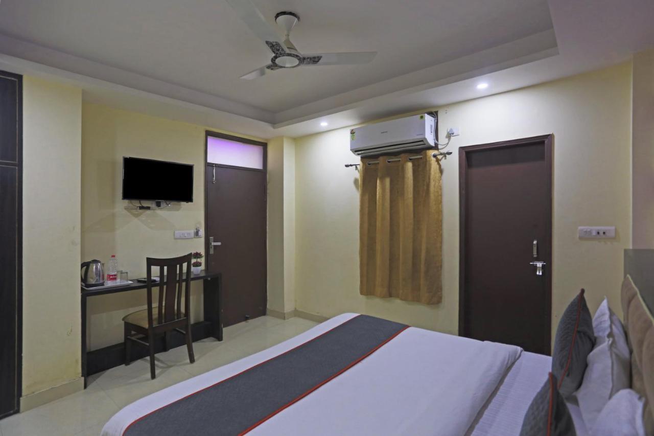 Airport Hotel Rosewood Nueva Delhi Exterior foto