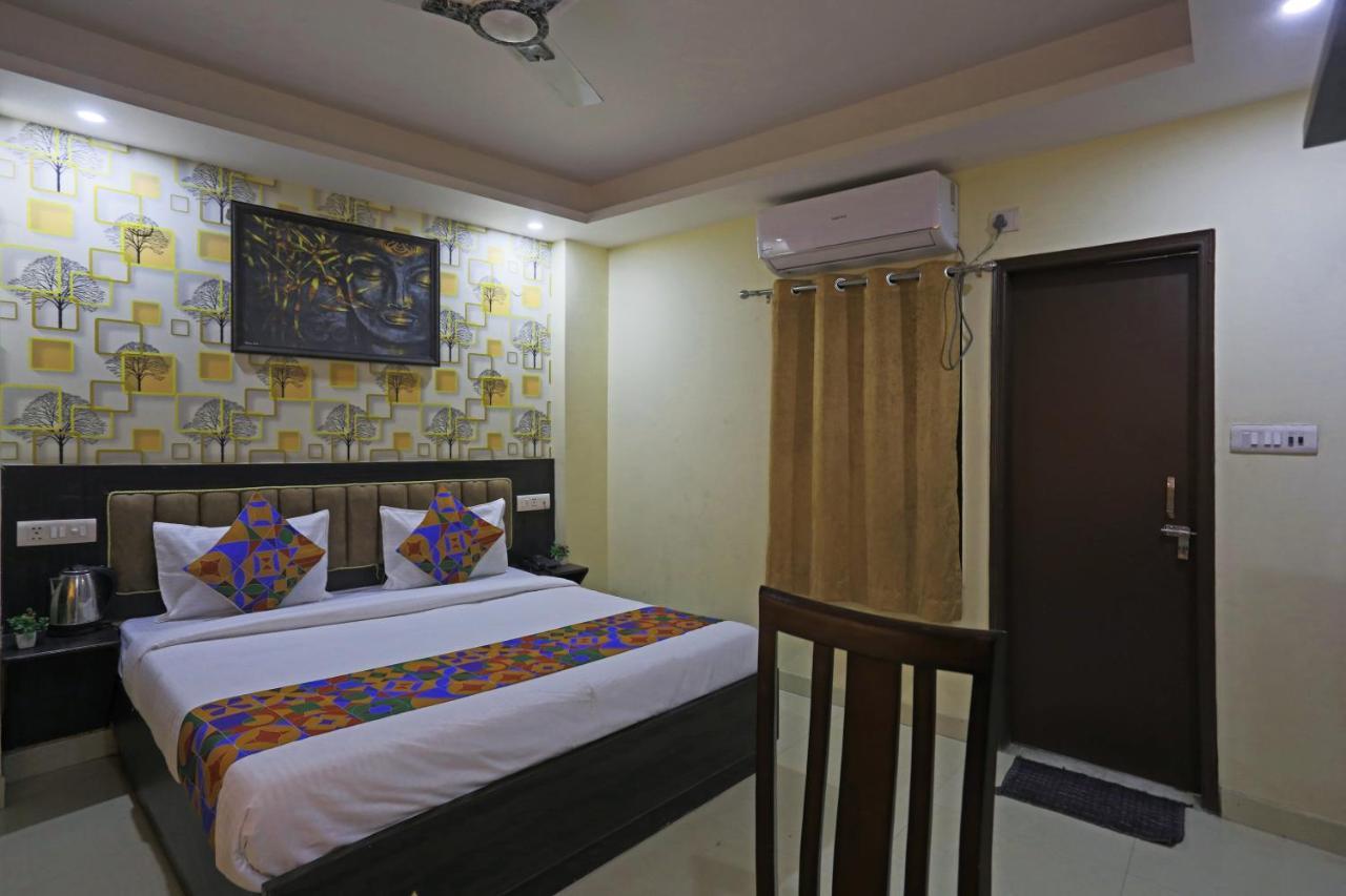 Airport Hotel Rosewood Nueva Delhi Exterior foto