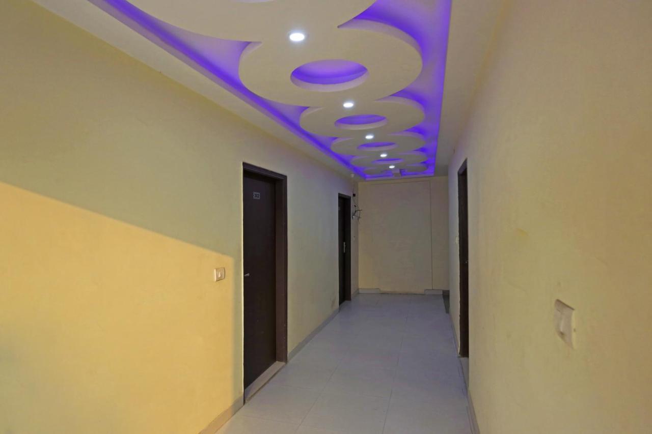 Airport Hotel Rosewood Nueva Delhi Exterior foto